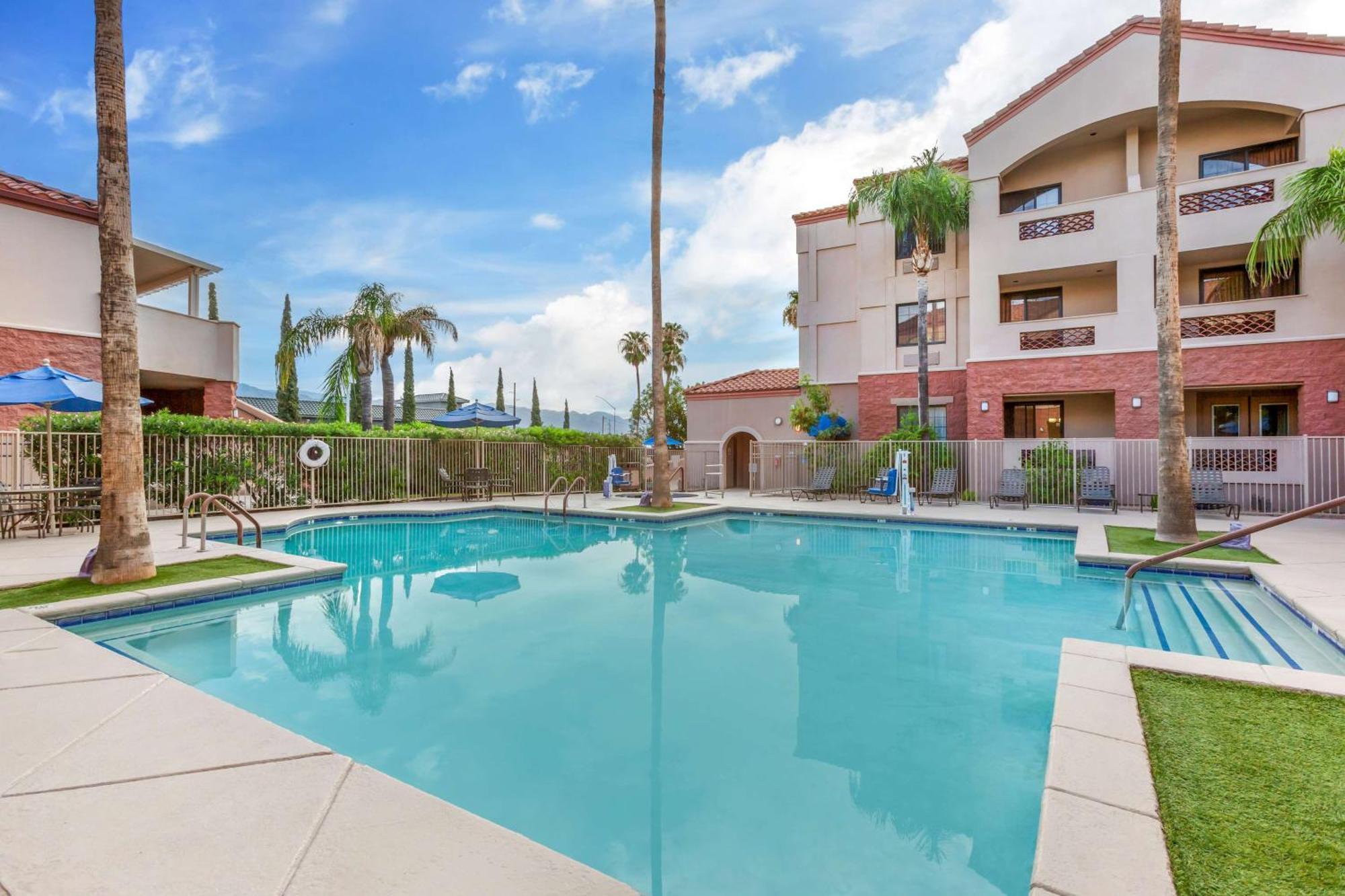Hilton Vacation Club Varsity Club Tucson Eksteriør bilde