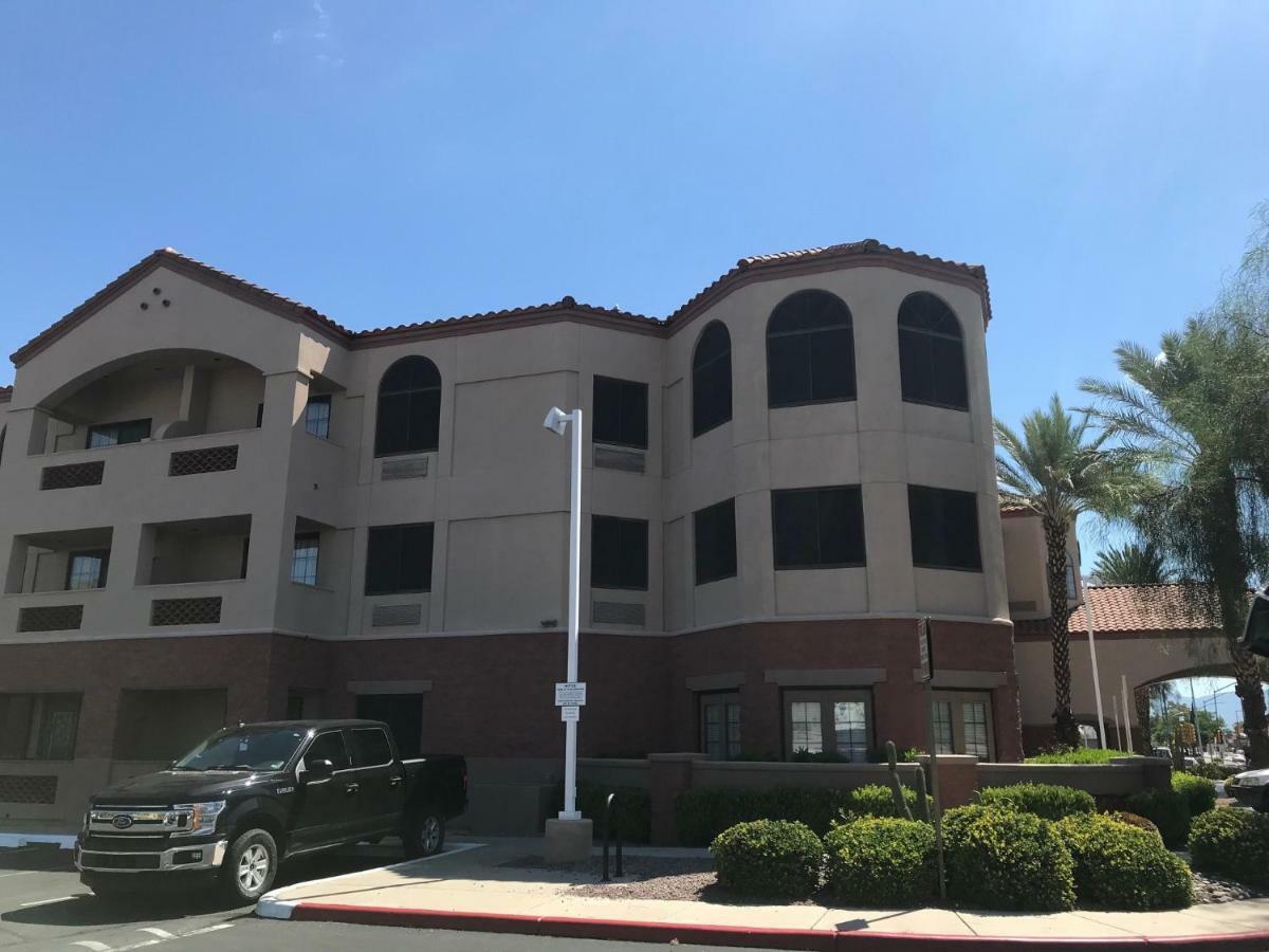 Hilton Vacation Club Varsity Club Tucson Eksteriør bilde